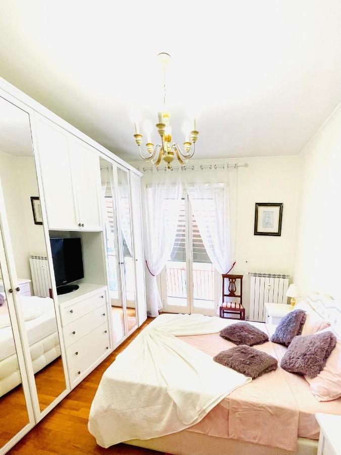 Apartment Charming House